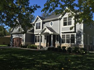 2308 Linden Leaf Dr, Glenview, IL