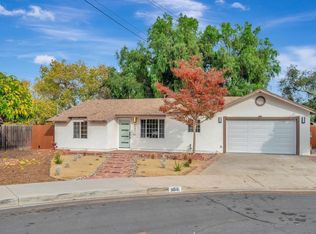 9041 Willowgrove Ct, Santee, CA 92071