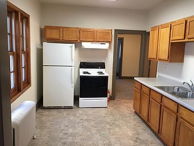 1st image of 874 Selby Ave APT 1