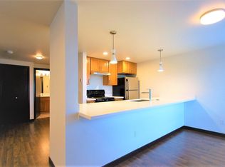 913 N 85th St #B, Seattle, WA 98103