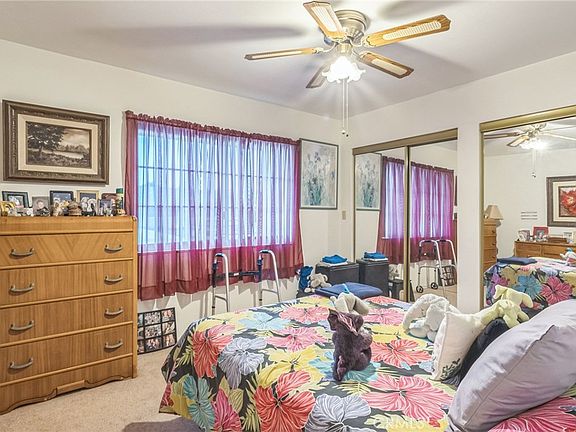 4th image of 26231 Foxgrove Rd