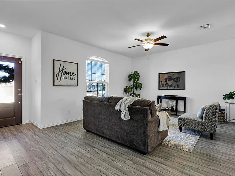 11616 Roaring Fork Trl — Photo 4