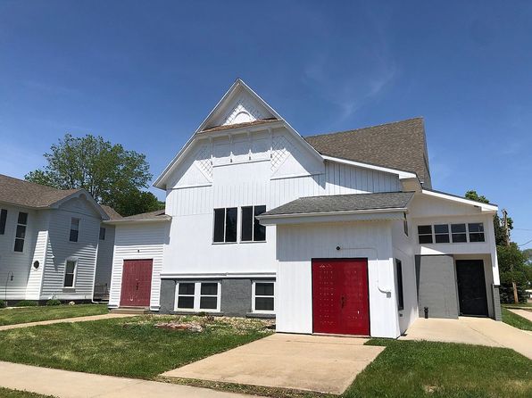 279 E 2nd St