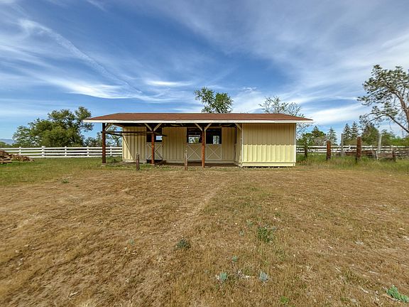 2nd image of 3246 Sacramento Dr
