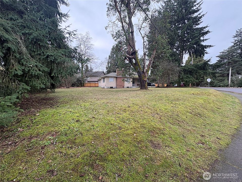 1st image of 2001 NE 177th Street