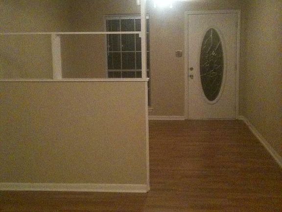 2nd image of 9422 Wardlow Dr