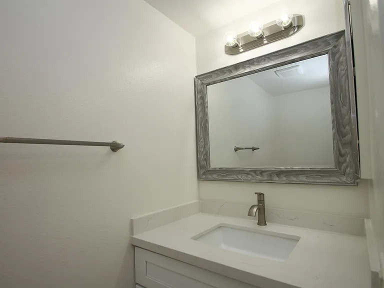 291 Green Moor Pl — Photo 7