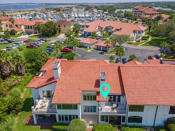 3rd image of 3607 Harbor Dr
