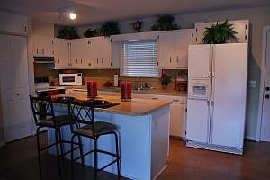 2nd image of 114 Dogwood Cir