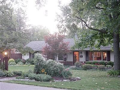1st image of 109 Lyons Dr
