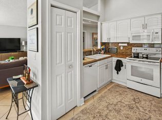 9165 Beverly Ct, Boynton Beach, FL 33472