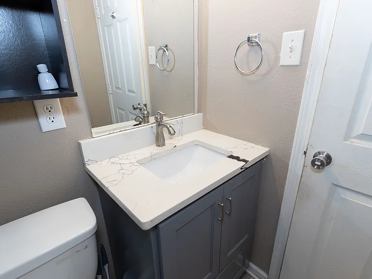 5805 Glen Arbor Dr — Photo 5