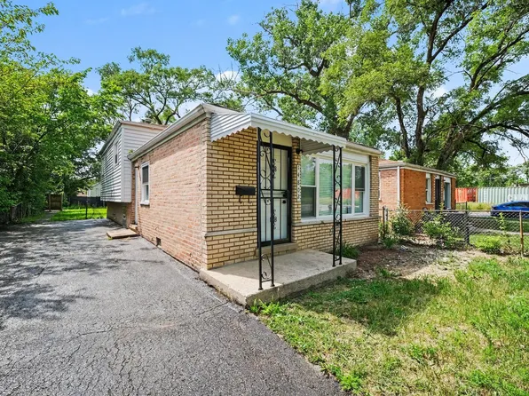 14802 Marshfield Ave, Harvey, IL 60426