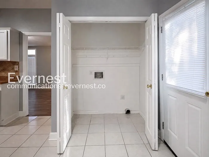7900 Hunters Xing — Photo 22