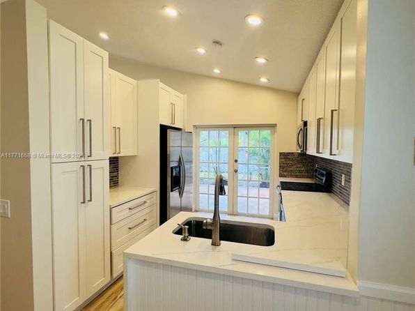 793 Chimney Rock Rd