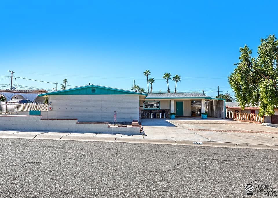 1st image of 2848 S Vista Ln