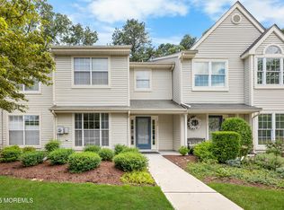 238 Larchwood Ct, Howell, NJ 07731