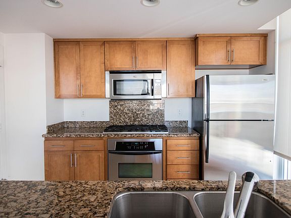 5th image of 411 W Seaside Way Unit 304