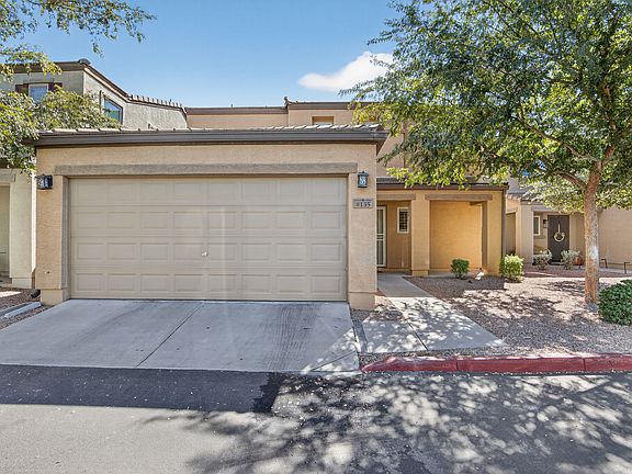 Inviting entryway and porch with great curb appeal.