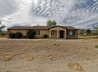 11650 Primavera Rd, Pinon Hills, CA 92372