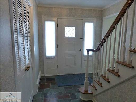 3rd image of 1623 Cahill Dr
