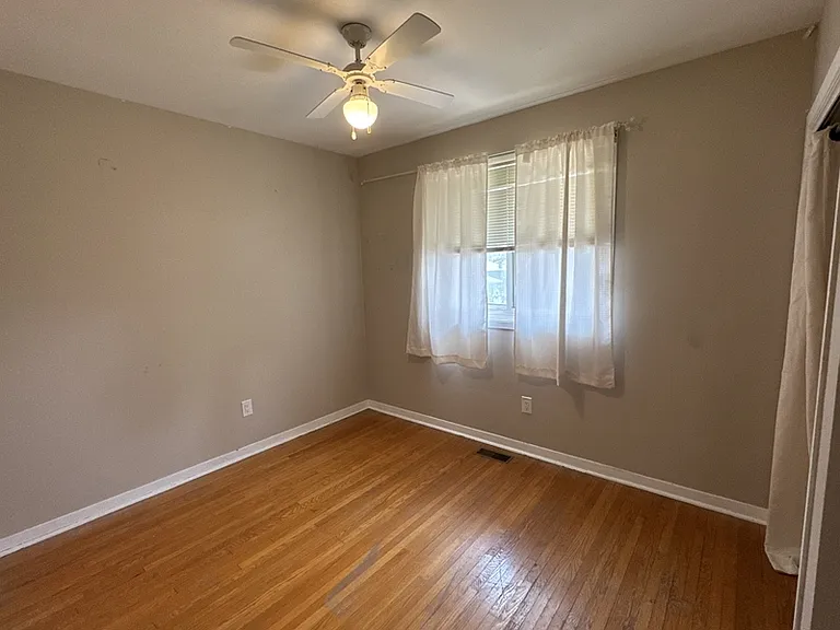 69 Ottaway Ave — Photo 13