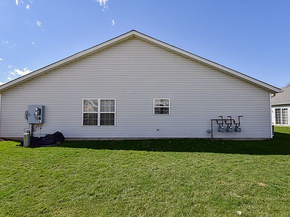 4th image of 4017 Mallard Bay Dr APT 15