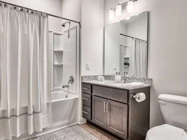 Pines at Glen Laurel Luxury Apartments