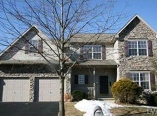 1820 Dayton Dr, Easton, PA 18040