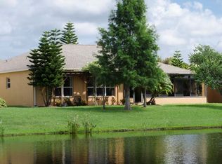 849 Glendora Rd, Poinciana, FL 34759