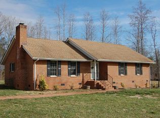 177 Horseshoe Bnd, Bumpass, VA 23024