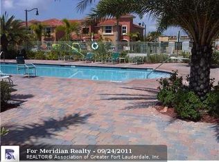 921 SW 143rd Ave, Pembroke Pines, FL 33027
