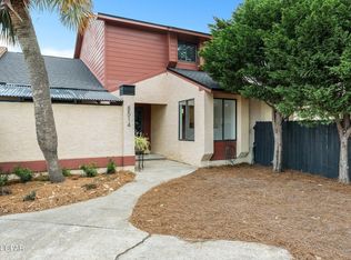 8514 N Lagoon Dr, Panama City Beach, FL 32408