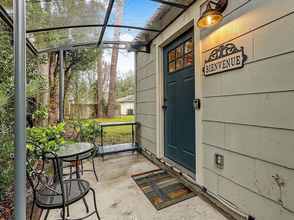 Welcome home to the great patio