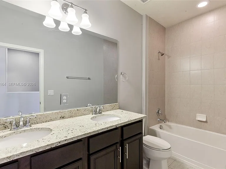 1101 Banyan Dr — Photo 17
