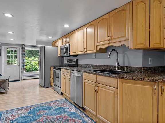 5th image of 6 Cortlandt Ave