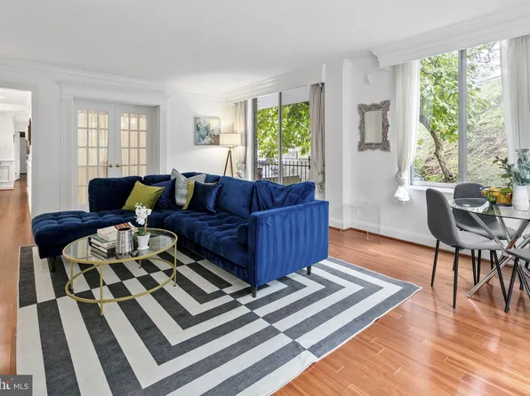 4100 Cathedral Ave NW #716, Washington, DC 20016