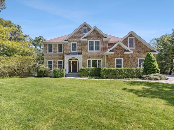 33 Eastway Drive, Southampton, NY 11968