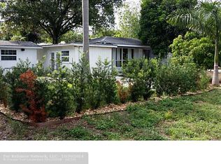 419 SW 8th Ter, Fort Lauderdale, FL 33312