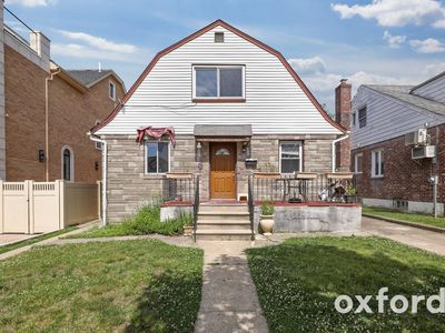 69-25 185th St, Fresh Meadows, NY, 11365