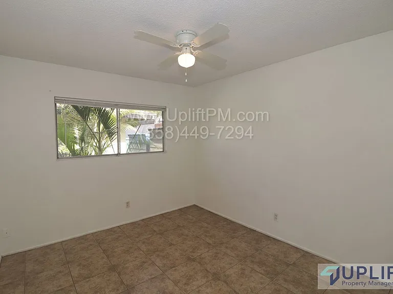 3434 Monroe St #4 — Photo 5