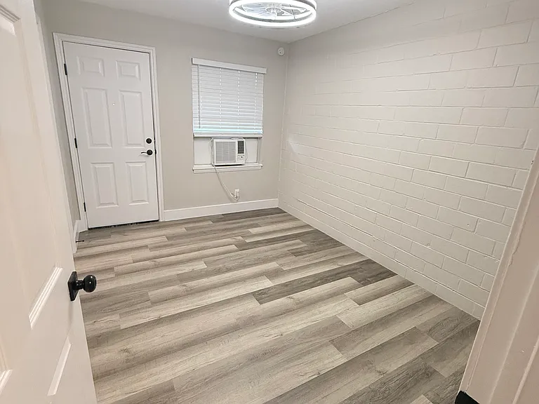 Mahncke Park LLC — Photo 35