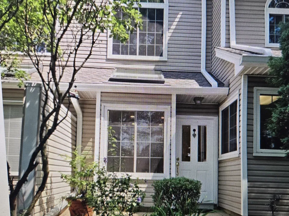42 Birchwood Rd