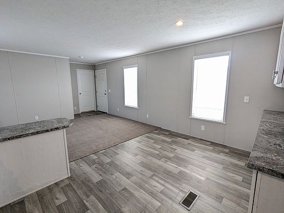 4th image of 423 Nevada St #423
