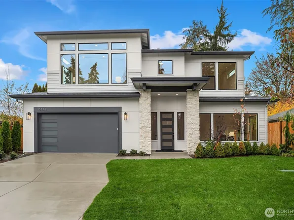 15534 SE 10th Street, Bellevue, WA 98007