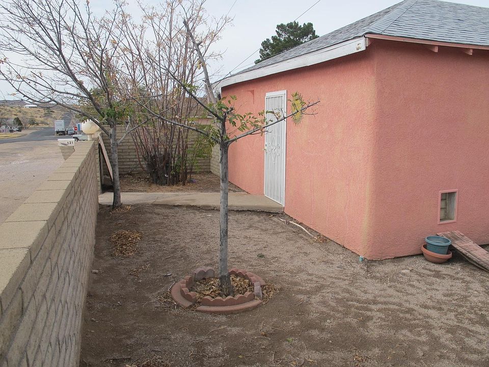 1st image of 521 Park Ln