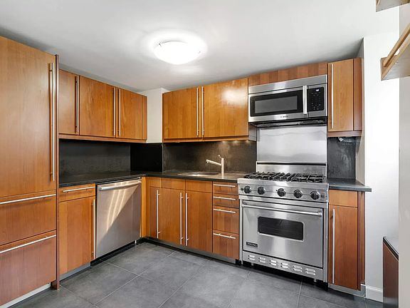 3rd image of 305 2nd Ave APT 308