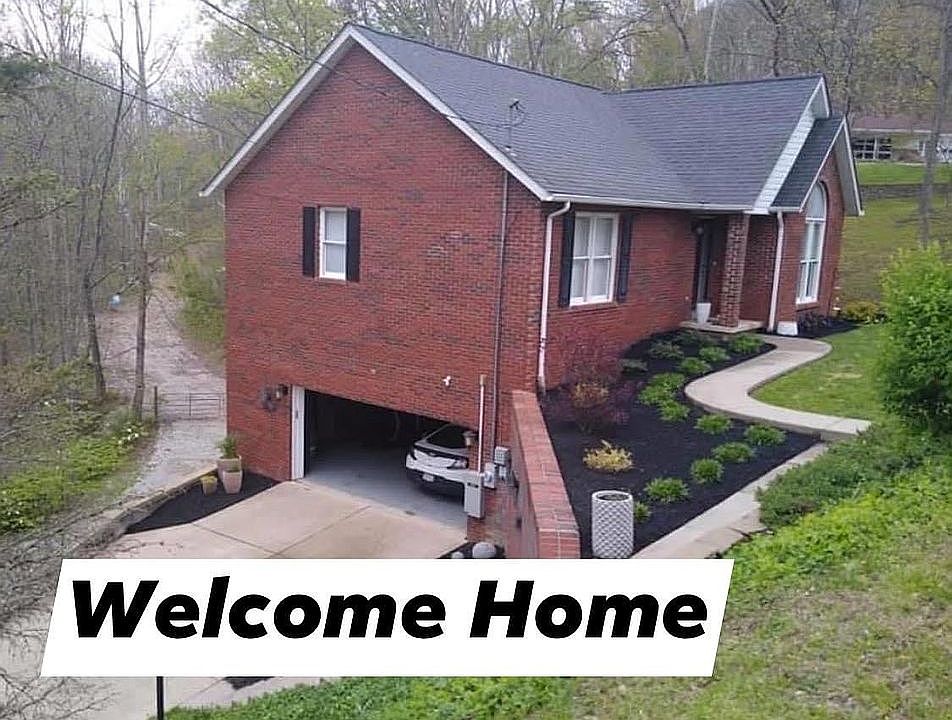 1st image of 415 Lynnhaven Dr