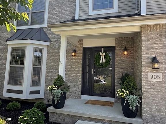 4th image of 905 Linkfield Dr