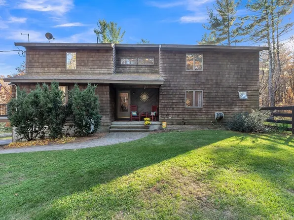 62 Coal Kiln Rd, Princeton, MA 01541